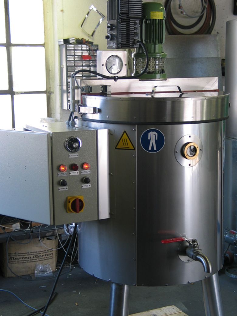 csm_elektro_ruehrwerksbehealter_02_15751c0c54 csm_elektro_ruehrwerksbehealter_02_15751c0c54